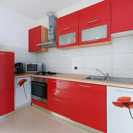 Mateo Villa Zadar